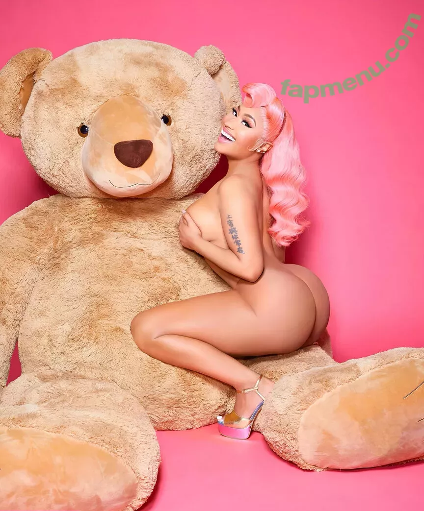 Nicki Minaj nude photo #0485 (nickiminaj)