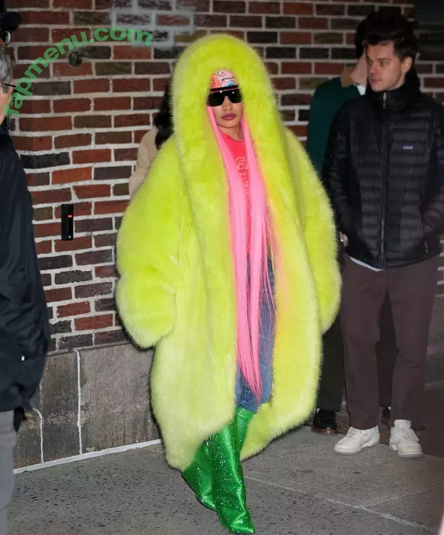 Nicki Minaj nude photo #0592 (nickiminaj)