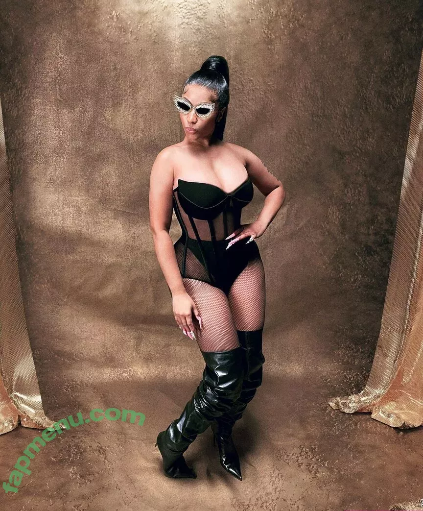 Nicki Minaj nude photo #0611 (nickiminaj)