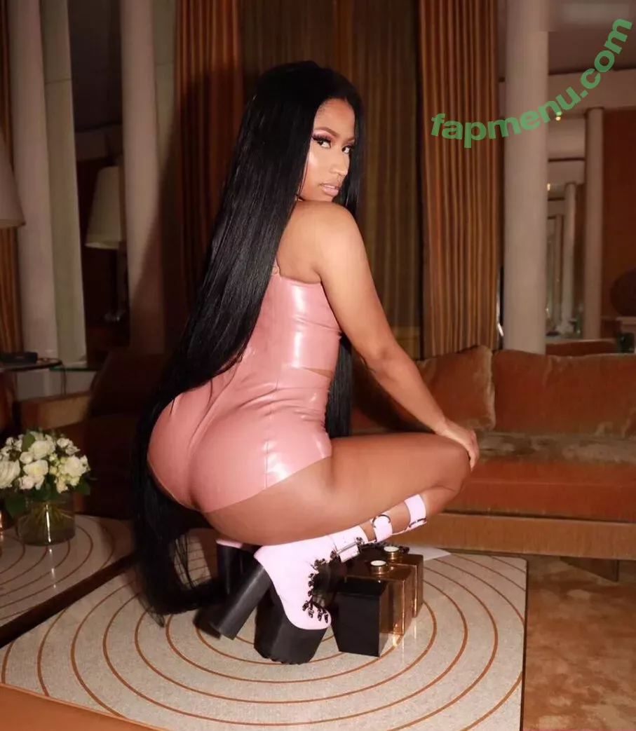 Nicki Minaj nude photo #0719 (nickiminaj)
