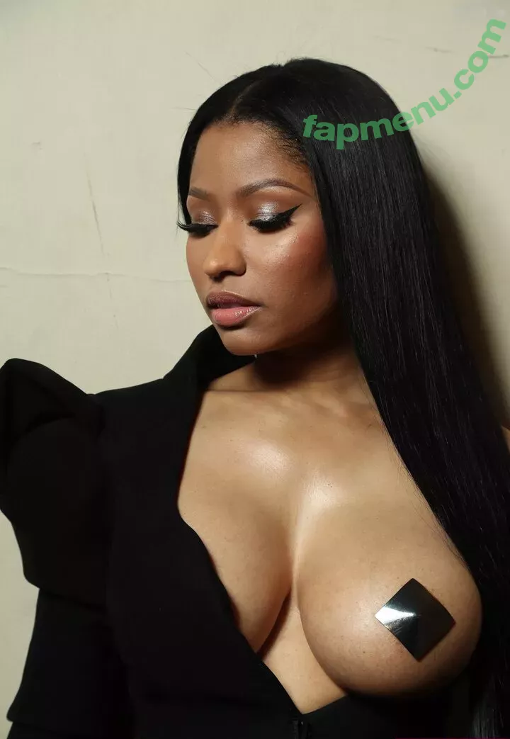 Nicki Minaj nude photo #0761 (nickiminaj)