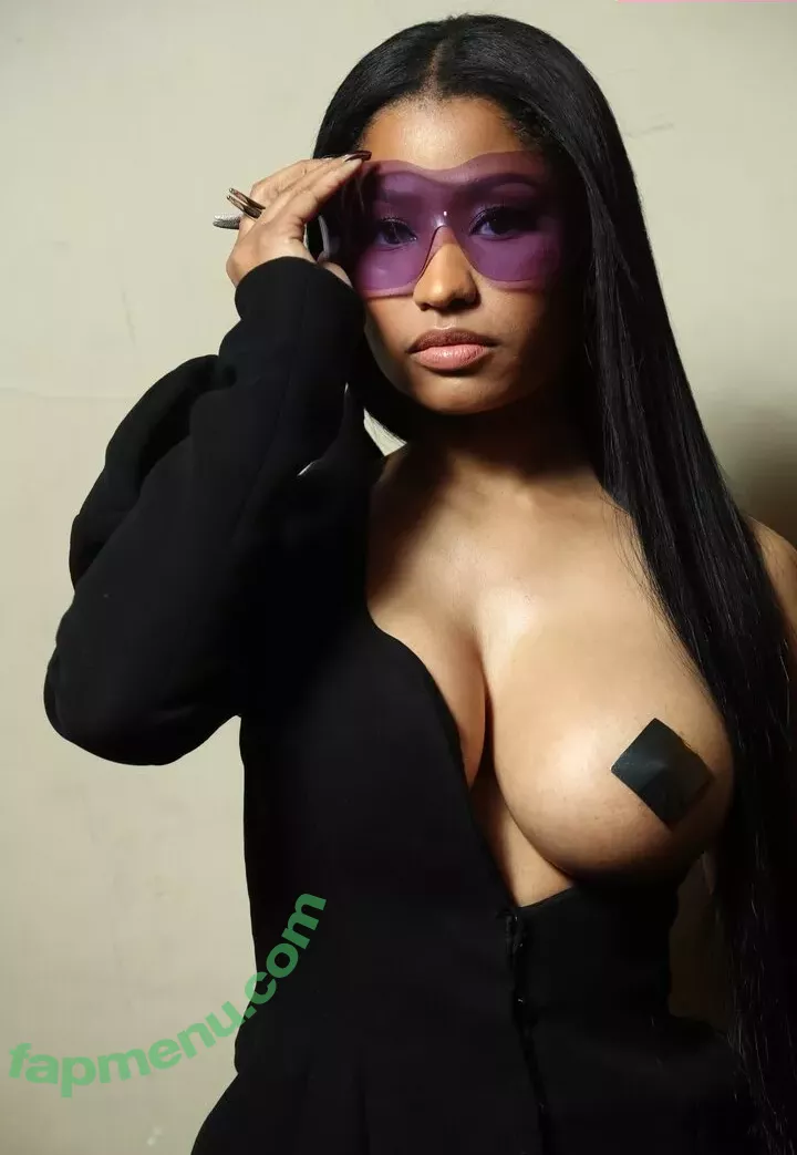 Nicki Minaj nude photo #0764 (nickiminaj)