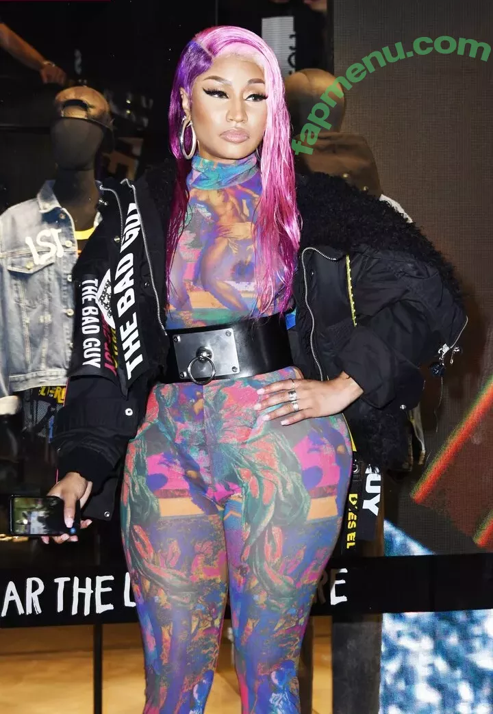 Nicki Minaj nude photo #0785 (nickiminaj)