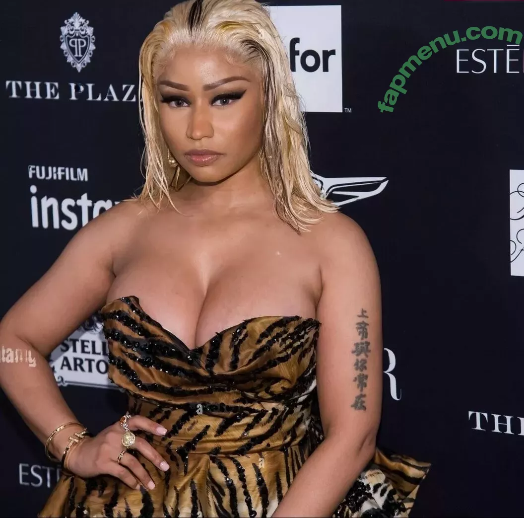 Nicki Minaj nude photo #0795 (nickiminaj)