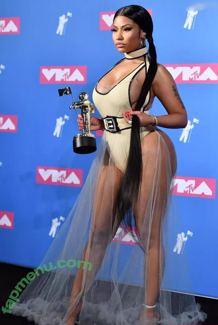 Nicki Minaj nude photo #0800 (nickiminaj)