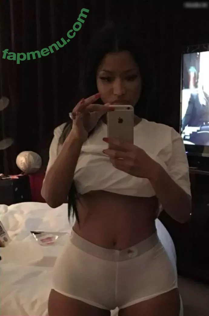 Nicki Minaj nude photo #0840 (nickiminaj)