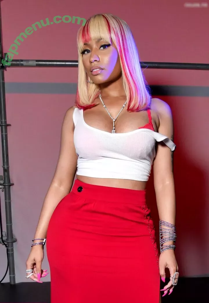 Nicki Minaj nude photo #0929 (nickiminaj)