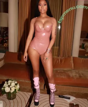 Nicki Minaj / nickiminaj nude photo #1206