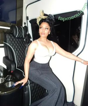 Nicki Minaj / nickiminaj nude photo #1269