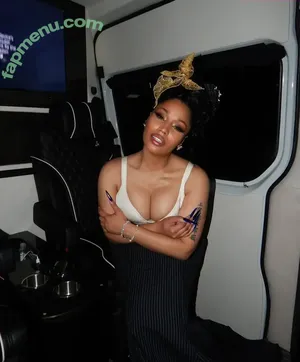 Nicki Minaj / nickiminaj nude photo #1270