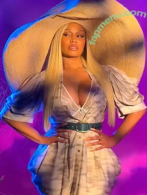 Nicki Minaj / nickiminaj nude photo #1319