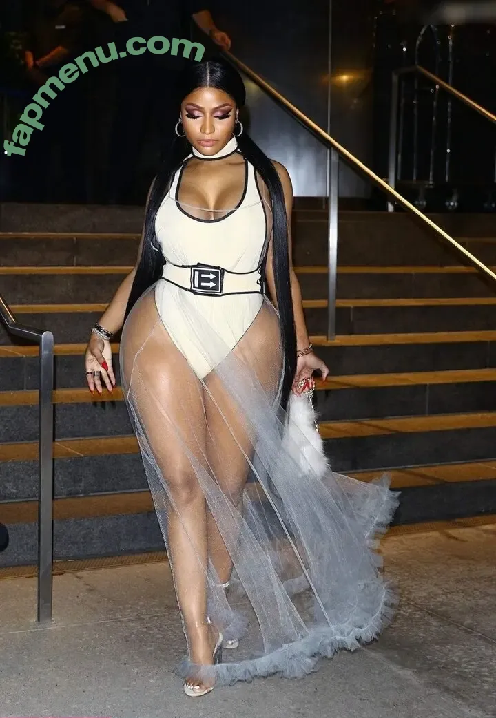 Nicki Minaj nude photo #1314 (nickiminaj)
