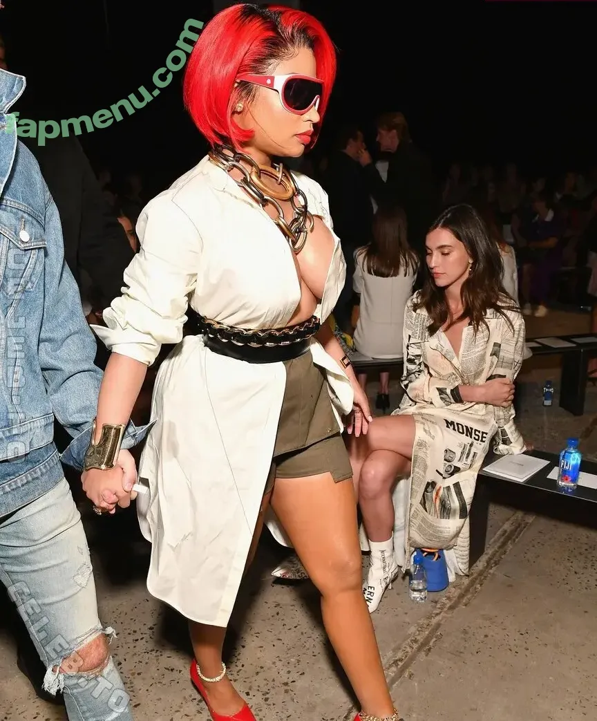 Nicki Minaj nude photo #1382 (nicki_minaj / nickiminaj)