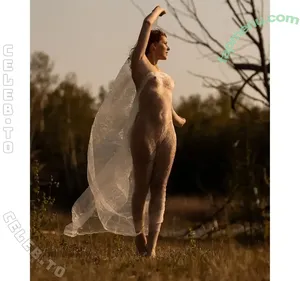 nicki1390 / sunnyme_official nude photo #0039