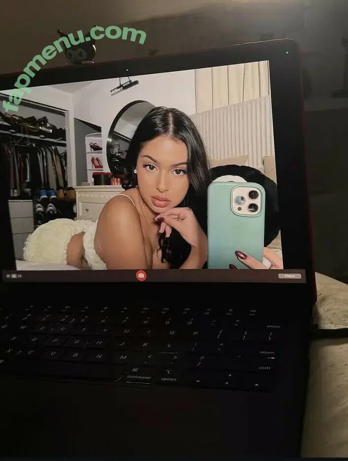 nickimariiee nude photo #0100 (nickimariiee)