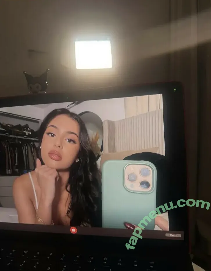 nickimariiee nude photo #0101 (nickimariiee)