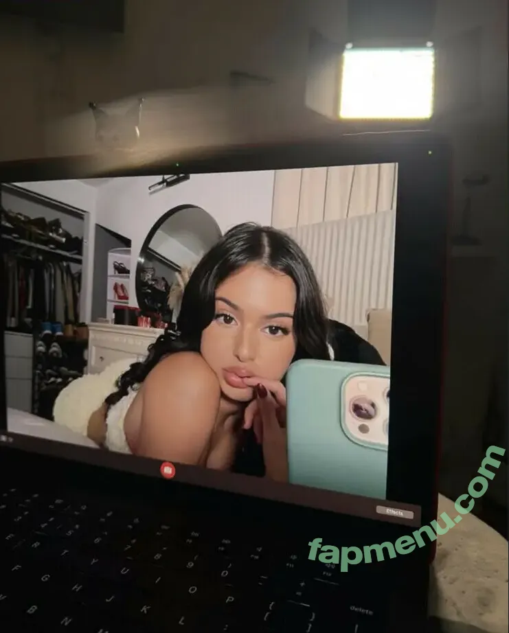 nickimariiee nude photo #0102 (nickimariiee)