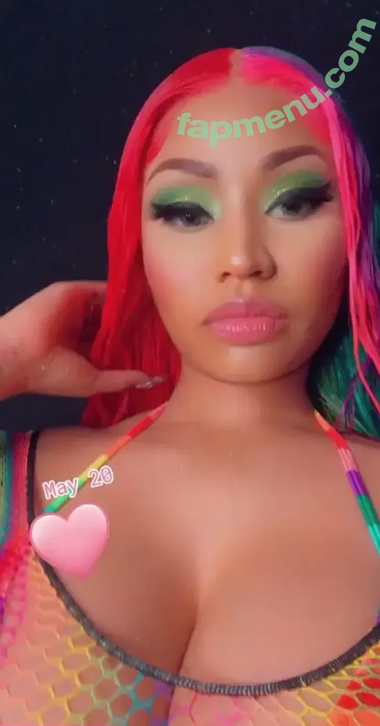 Nickiminaj nude photo #0015 (Nickiminaj)