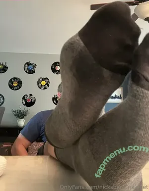 nicksbigstinkyfeet / nickbencivengo nude photo #0027