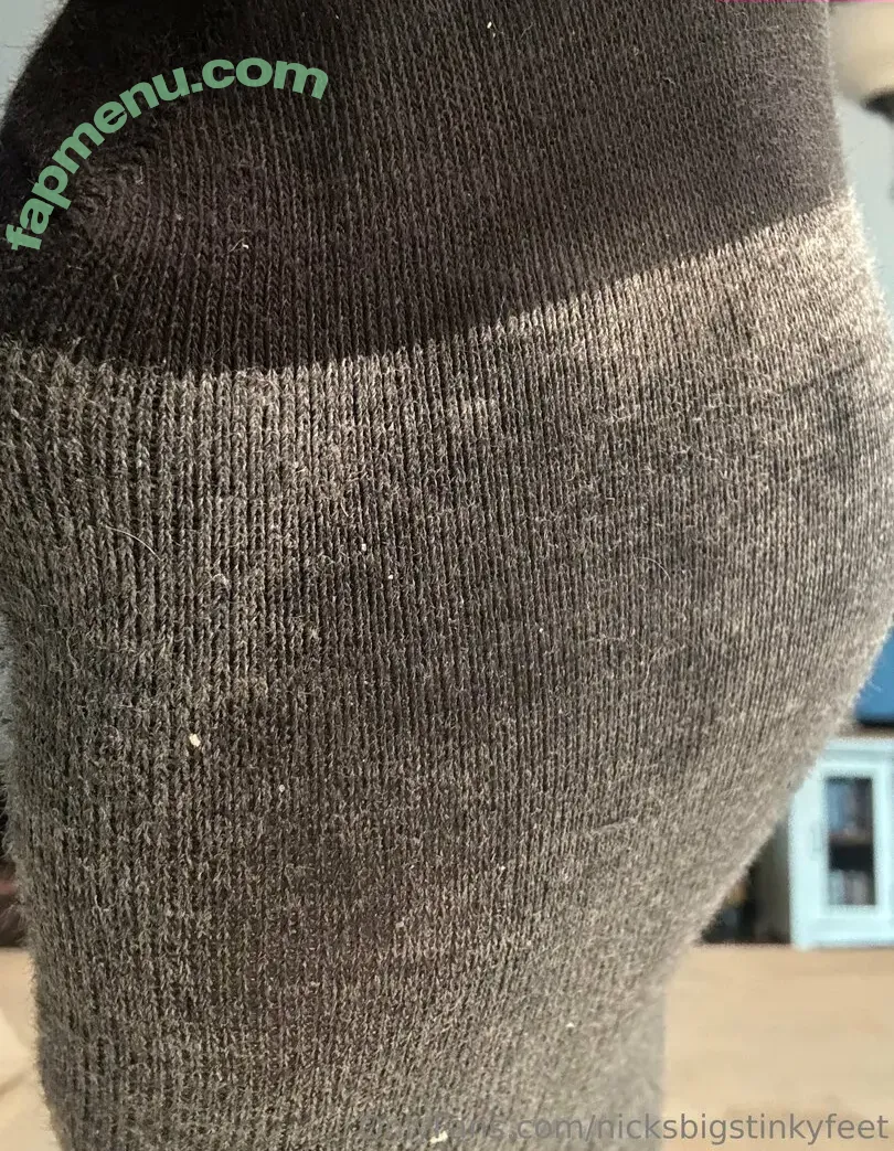 nicksbigstinkyfeet nude photo #0031 (nickbencivengo)