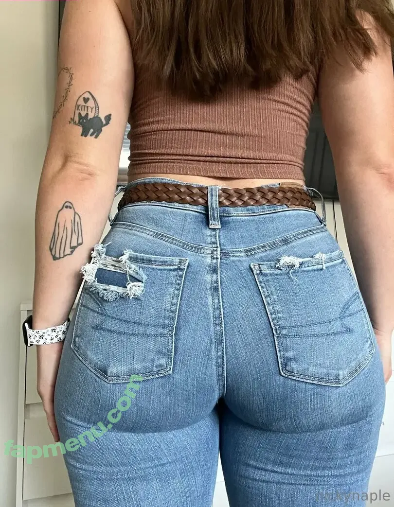 Nickynaple nude photo #0061 (itsnickynaple)