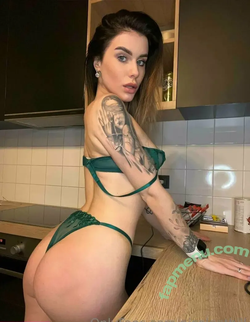 nickyringirl nude photo #0008 (niccco.leta)