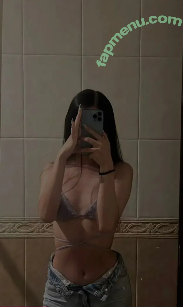 _nickyshy nude photo #0023 (3nikki33)