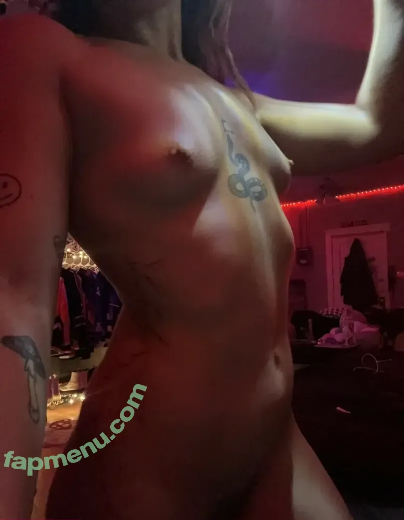 nicnac444 nude photo #0038 (992741046 / ohiohippie)