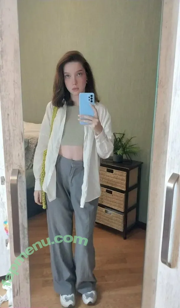 nico_ni nude photo #0070 (nini2q1)