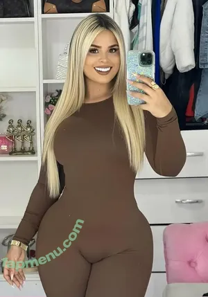  nude photo #0001