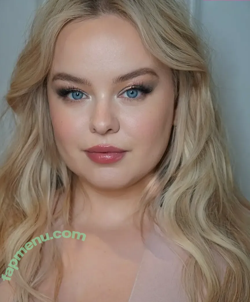 Nicola Coughlan nude photo #0088 (nicolacoughlan)