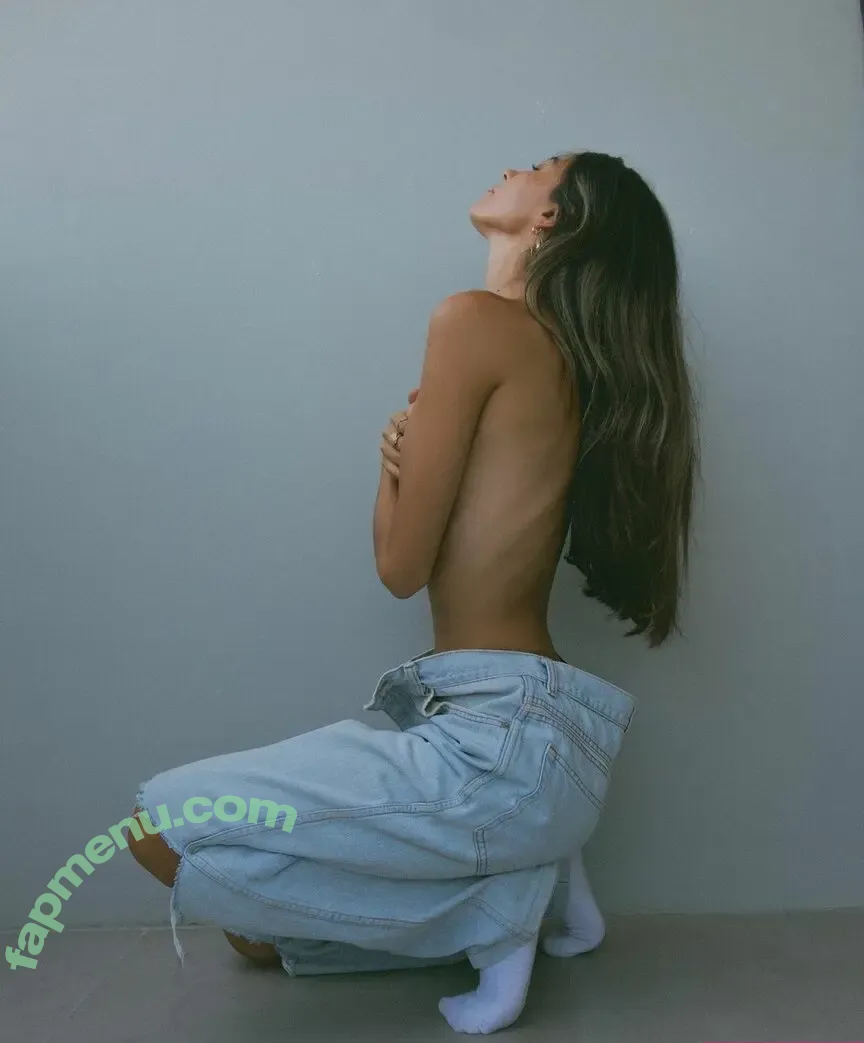 Nicola Lopez Kinghorn nude photo #0021 (Stephanie Lopez Kinghorn / nicolakinghorn / stephlopezlovesyou)