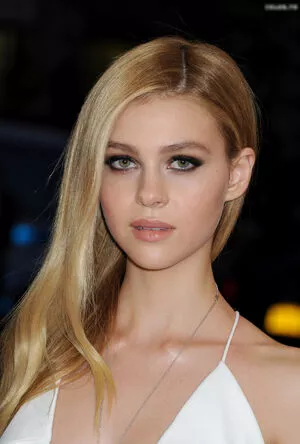 Nicola Peltz / nicolaannepeltz nude photo #0245