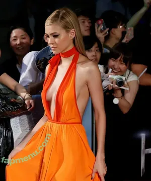 Nicola Peltz / nicolaannepeltz nude photo #0382