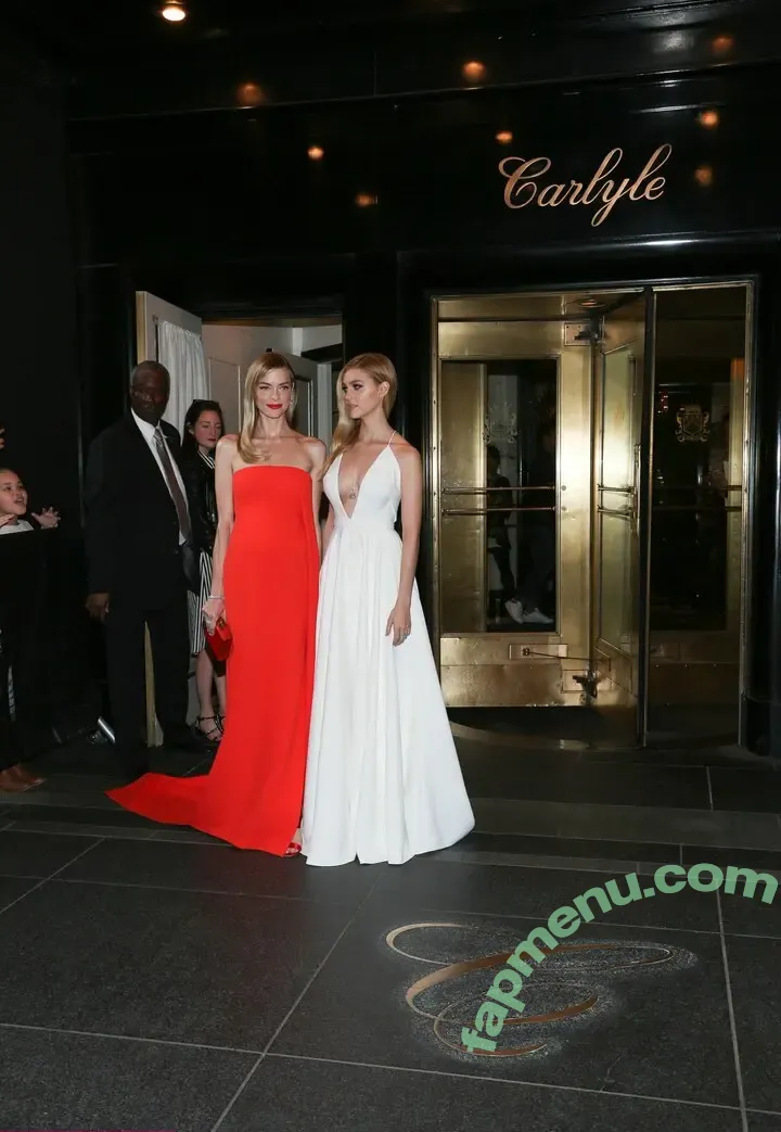 Nicola Peltz nude photo #0371 (nicolaannepeltz)