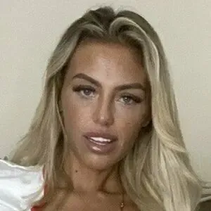 Nicola Warren / nicolaa_95 / tatttooedbarbiie nude photo #0011