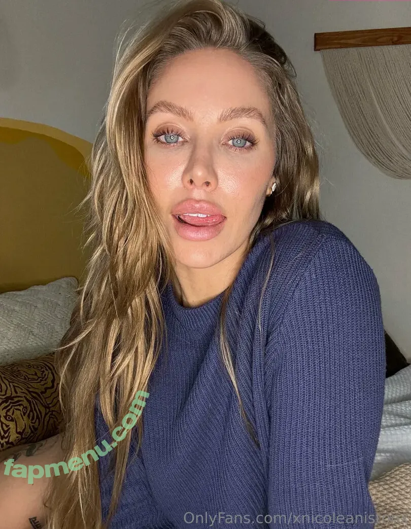 Nicole Aniston nude photo #0003 (realnicoleaniston / xnicoleanistonx)