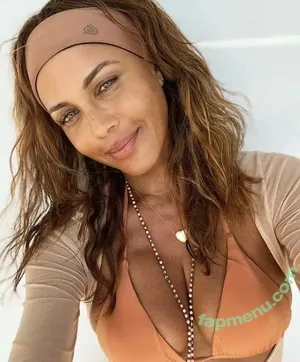 Nicole Ari Parker / nicoleariparker nude photo #0008