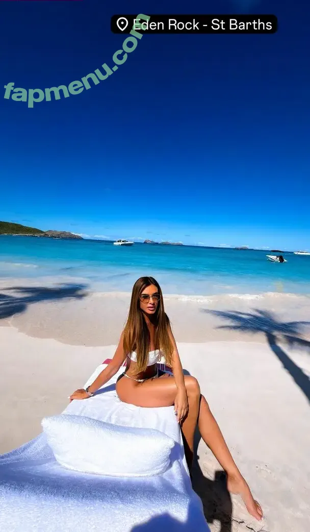 Nicole Bahls nude photo #0503 (nicolebahls)