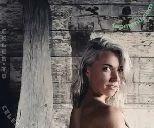 Nicole Coenen / Maple / nicole_coenen / nicolecoenen nude photo #0025