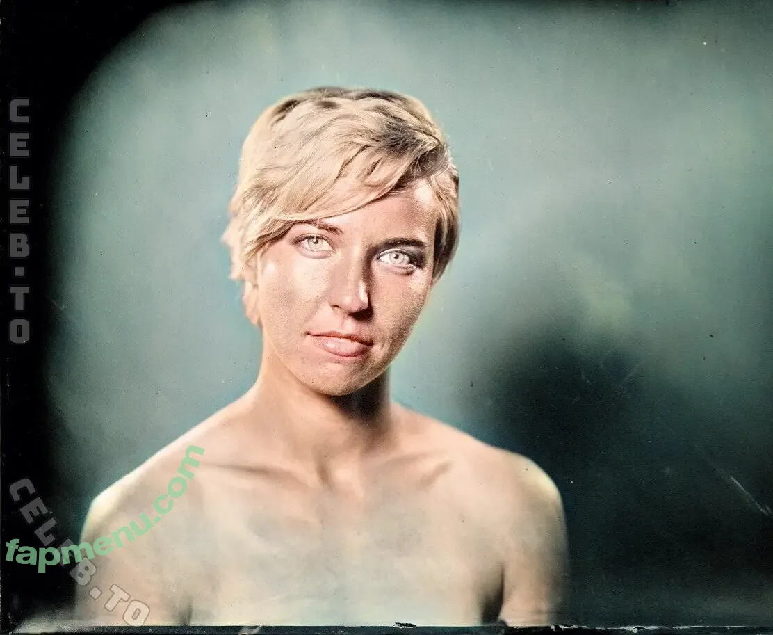 Nicole Coenen nude photo #0019 (Maple / nicole_coenen / nicolecoenen)