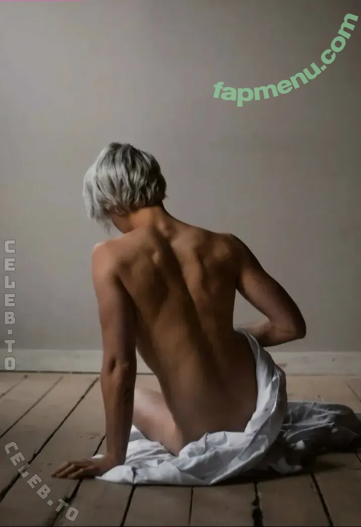 Nicole Coenen nude photo #0026 (Maple / nicole_coenen / nicolecoenen)