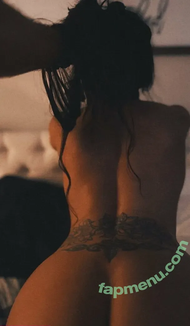 Nicole Corban nude photo #0002 (nicolecorban / xo.nicolecorban)