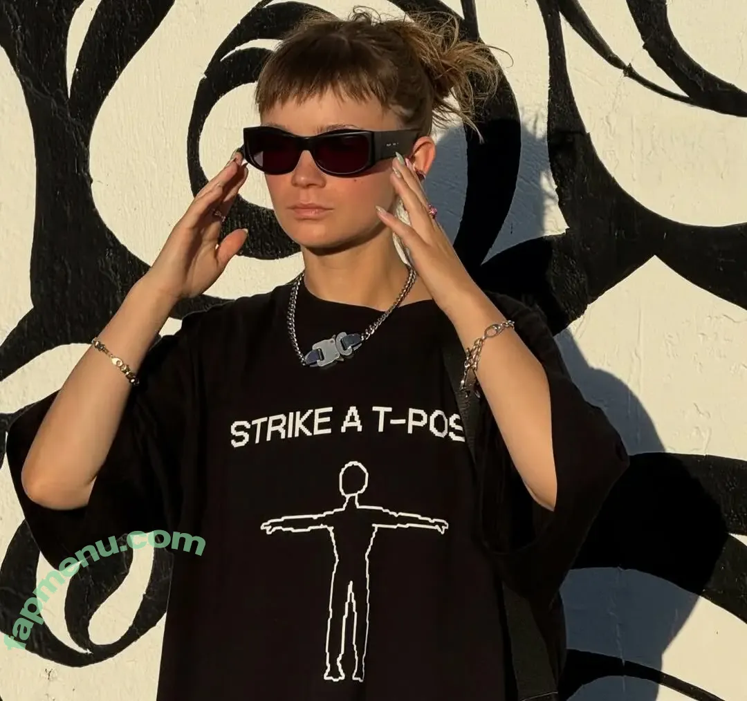 Nicole Czuj nude photo #0056 (czuj.nicki)