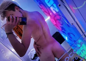 Nicole DiAngelo / NicoleDiAngel / Nicole_DiAngelo / missdiangelo / nicolediangelo nude photo #0009