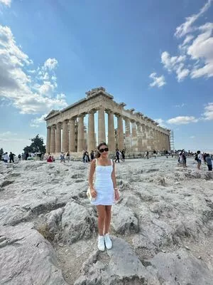 Nicole Doshi / nicoledoshi / nicoledoshiofficial / yesdoshi nude photo #0570