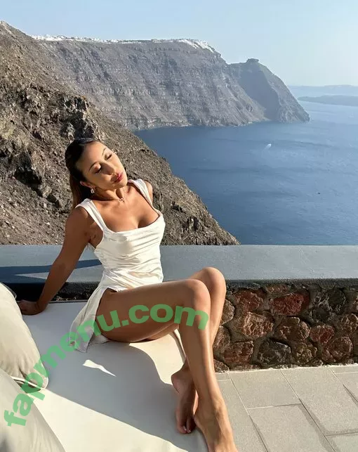 Nicole Doshi nude photo #0534 (nicoledoshi / nicoledoshiofficial / yesdoshi)