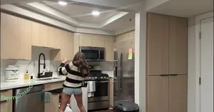 Nicole Doshi / nicoledoshi / nicoledoshiofficial / therealnicoledoshi / yesdoshi nude photo #1737