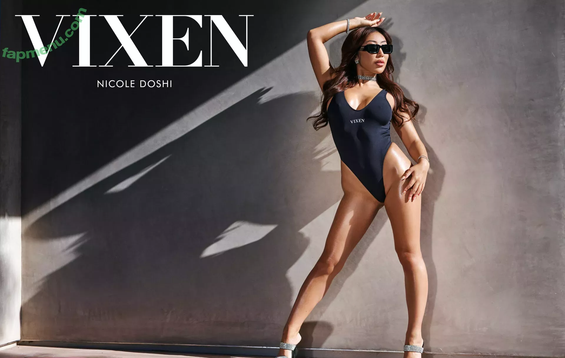 Nicole Doshi nude photo #1126 (nicoledoshi / nicoledoshiofficial / therealnicoledoshi / yesdoshi)