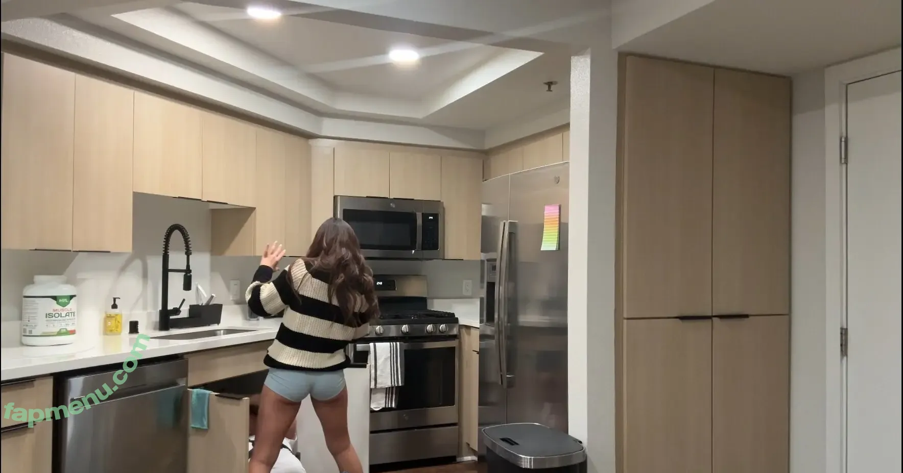 Nicole Doshi nude photo #1737 (nicoledoshi / nicoledoshiofficial / therealnicoledoshi / yesdoshi)